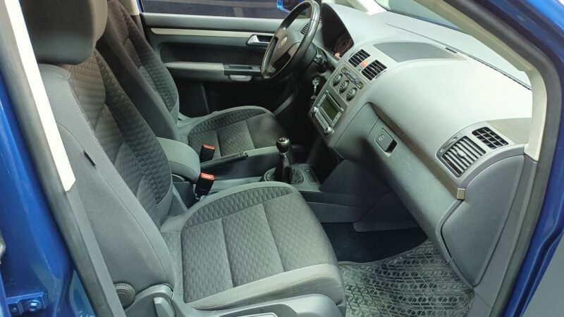 VOLKSWAGEN Touran 1.9 TDI
