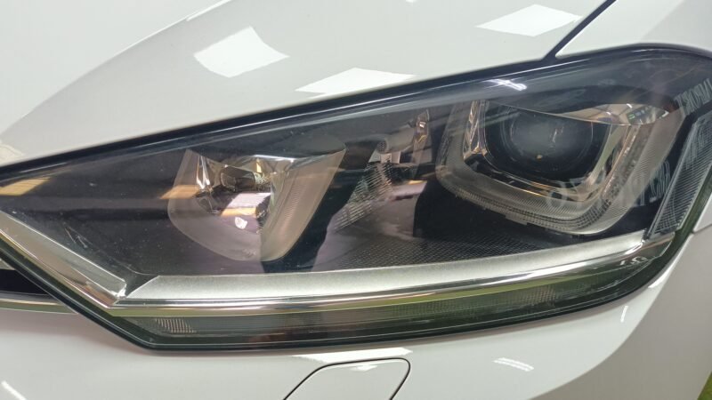 VOLSWAGEN Golf SPORTVAN