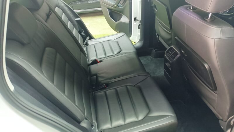 VOLSWAGEN Golf SPORTVAN