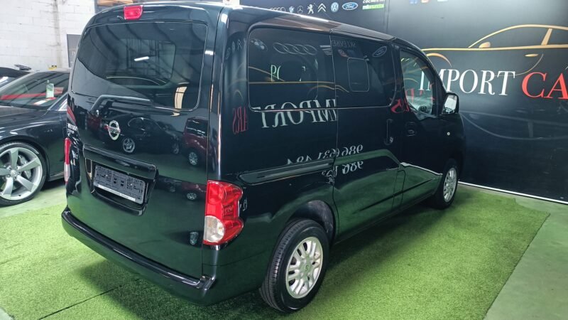 NISSAN NV 200 EVALIA NEGRA