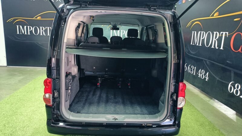 NISSAN NV 200 EVALIA NEGRA