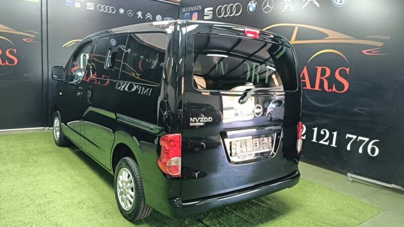 NISSAN NV 200 EVALIA NEGRA