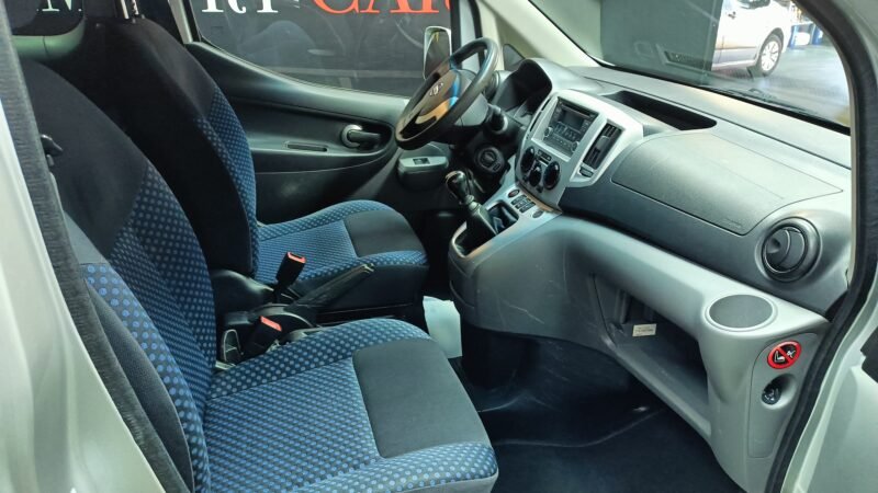 NISSAN NV 200 EVALIA 7 PLAZAS