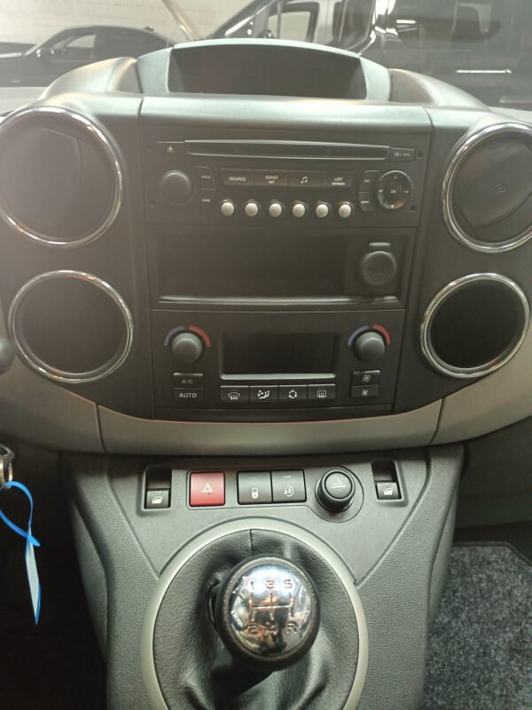 PEUGEOT PARTNET TEPPEE