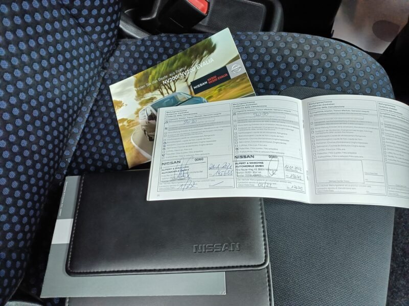 NISSAN NV 200 EVALIA 110 C.V 6 VELOCIDADES