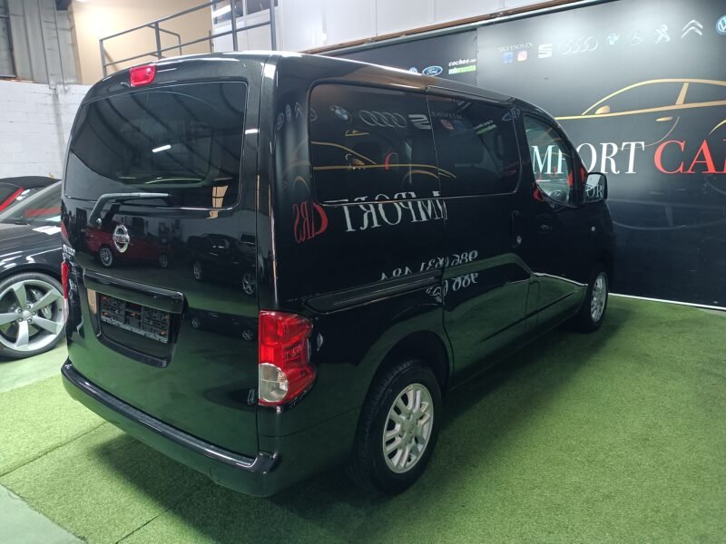 NISSAN NV 200 EVALIA 110 C.V 6 VELOCIDADES