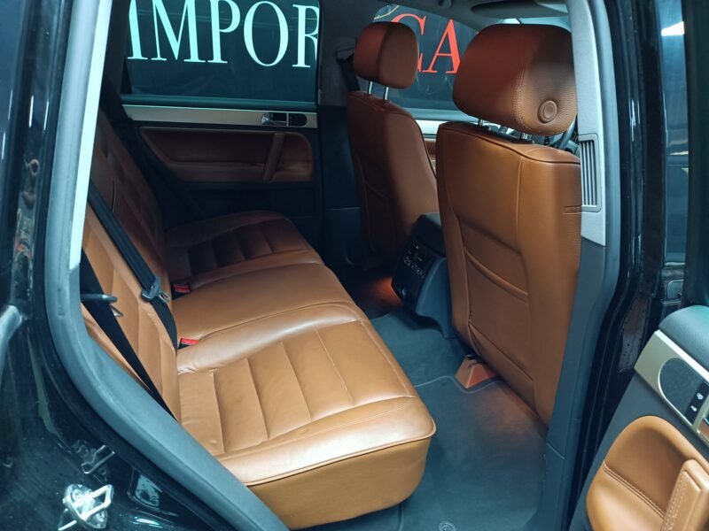 VOLSWAGEN TOUAREG 3.0 TDI