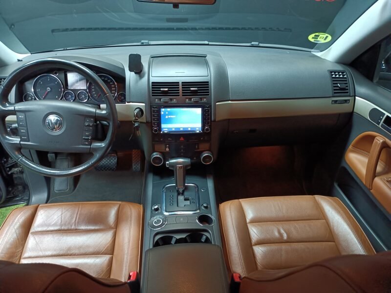 VOLSWAGEN TOUAREG 3.0 TDI