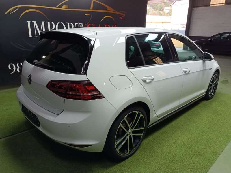 VOLSWAGEN Golf GTD