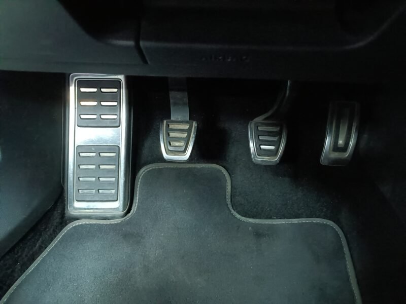 VOLSWAGEN Golf GTD