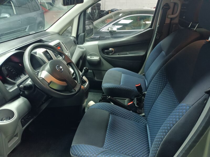 NISSAN NV 200 EVALIA 90 C.V 5 PLAZAS