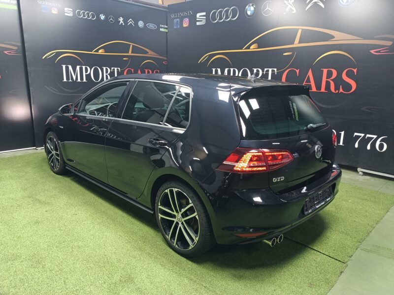VOLSWAGEN GOLF VII GTD