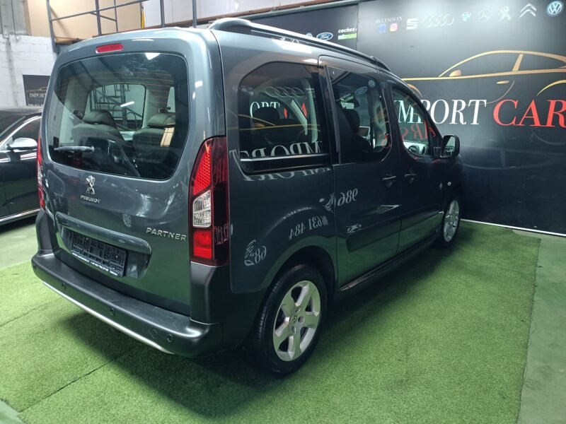 PEUGEOT PARTNERT HDI 7 PLAZAS OUTDOOR