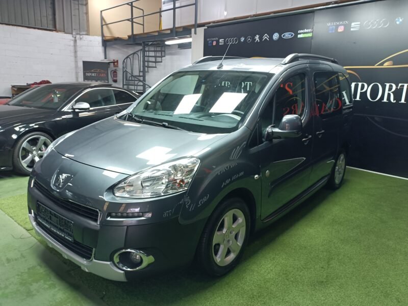 PEUGEOT PARTNERT HDI 7 PLAZAS OUTDOOR