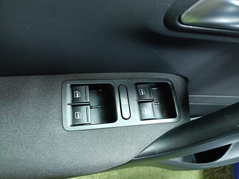 VOLKSWAGEN POLO 1.2 TDI