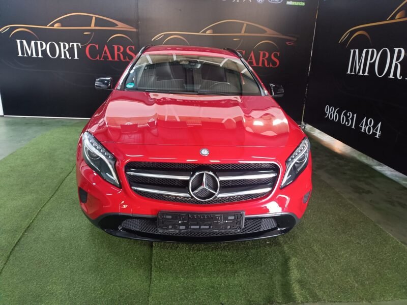 MERCEDES-BENZ GLA 200 200 CDI