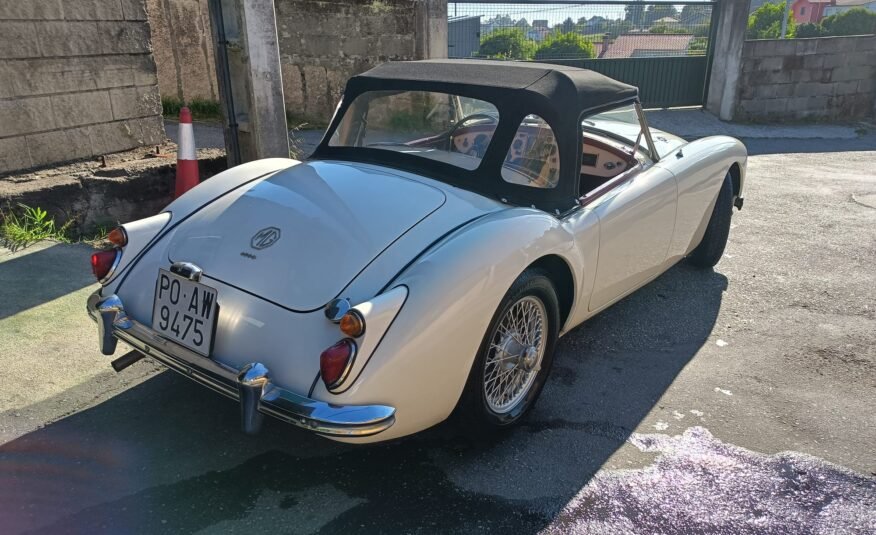 MG MK1 1.6 GASOLINA