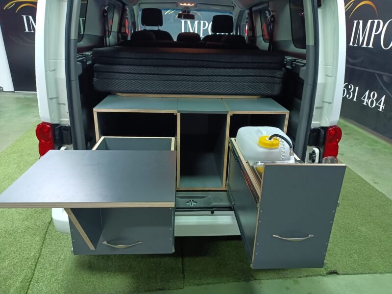 NISSAN NV 200 EVALIA