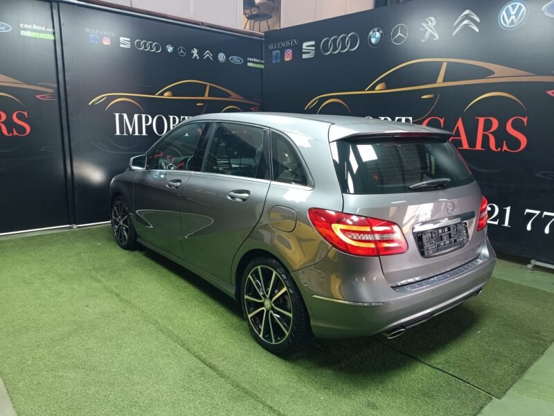 MERCEDES-BENZ B220 220 CDI