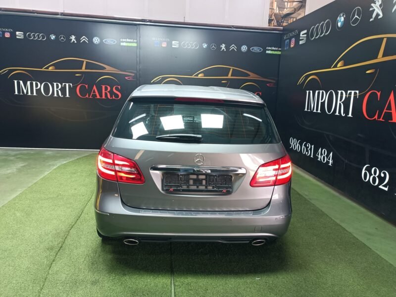 MERCEDES-BENZ B220 220 CDI