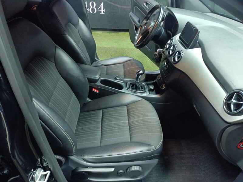 MERCEDES-BENZ B200 DIESEL