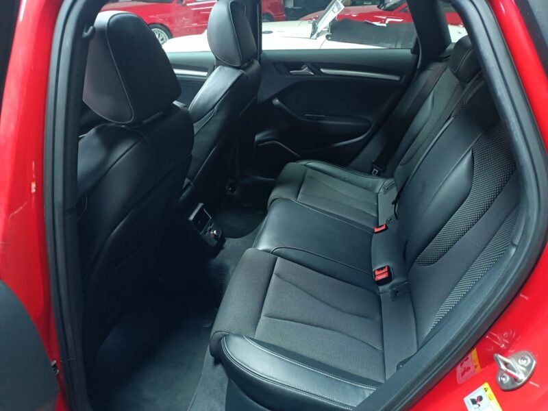 AUDI A3 Sportback 2.0 TDI SLINE