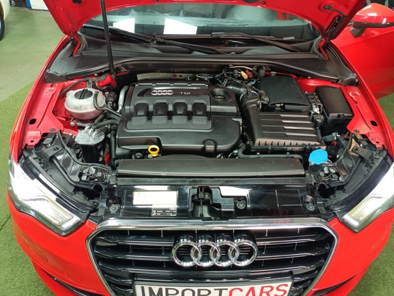 AUDI A3 Sportback 2.0 TDI SLINE