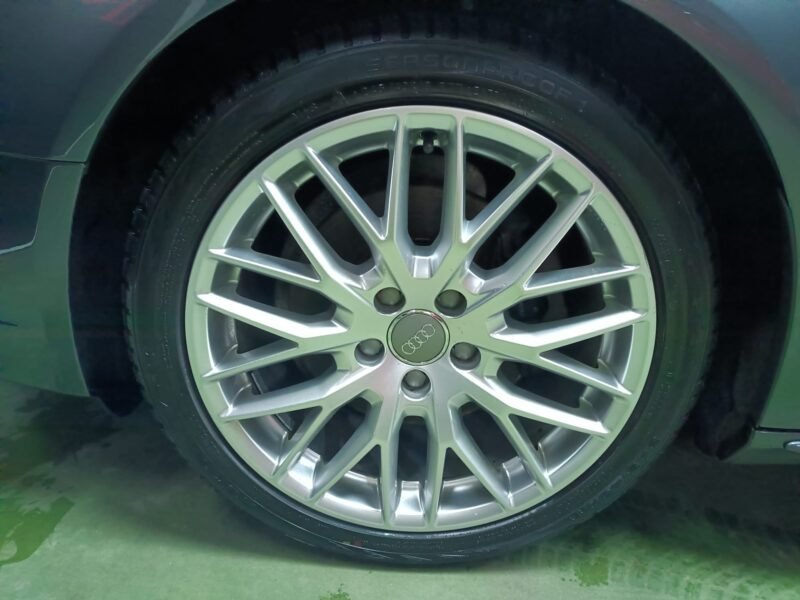 AUDI A-4 AVANT 2.0 TDI 150 SLINE