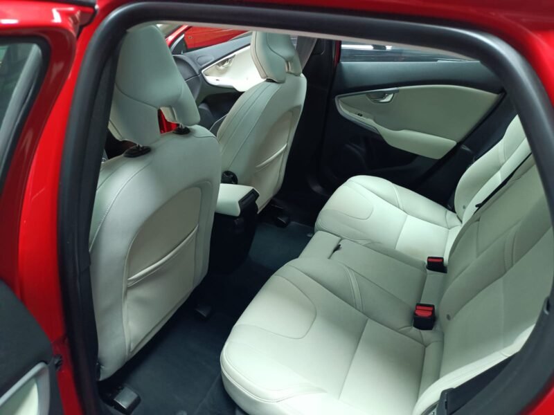 VOLVO V40 2.0 AUTOMATICO