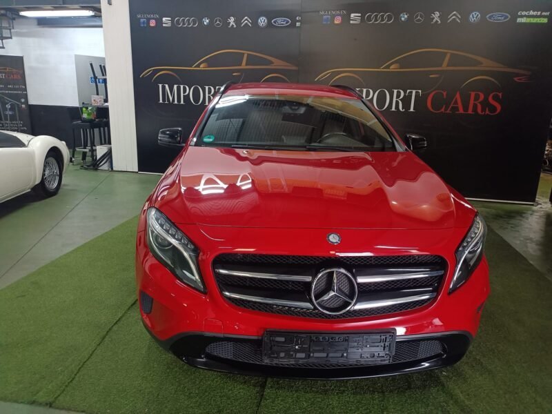 MERCEDES-BENZ GLA 200 CDI