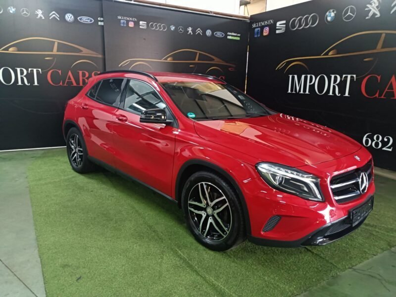 MERCEDES-BENZ GLA 200 CDI