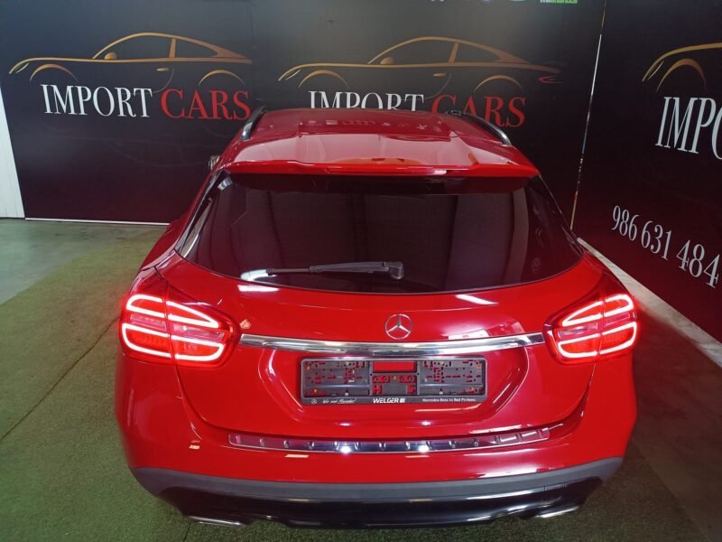 MERCEDES-BENZ GLA 200 CDI