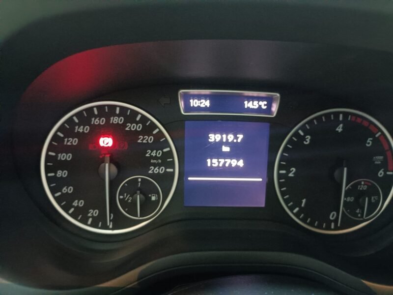 MERCEDES-BENZ Clase B 200 DIESEL