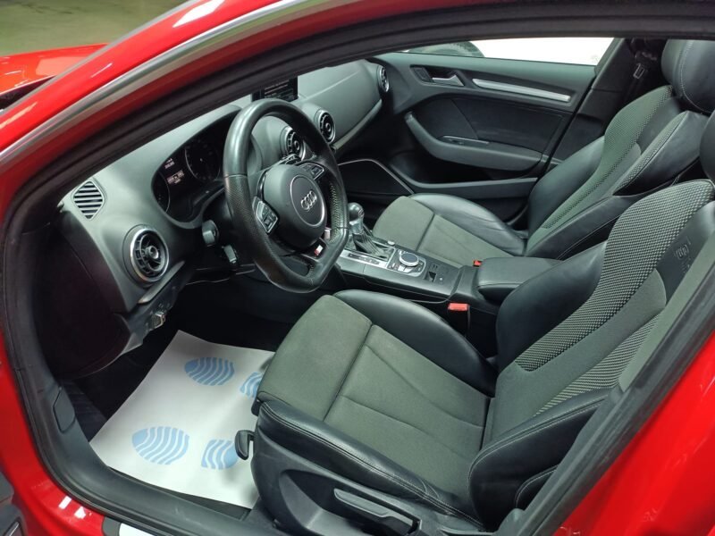 AUDI A3 Sportback 2.0 TDI SLINE