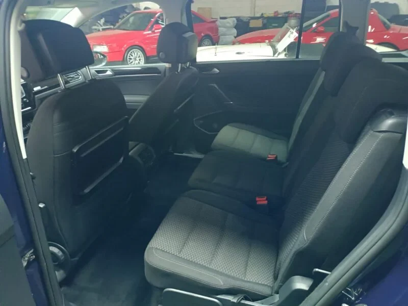 VOLKSWAGEN Touran 2.0 tdi