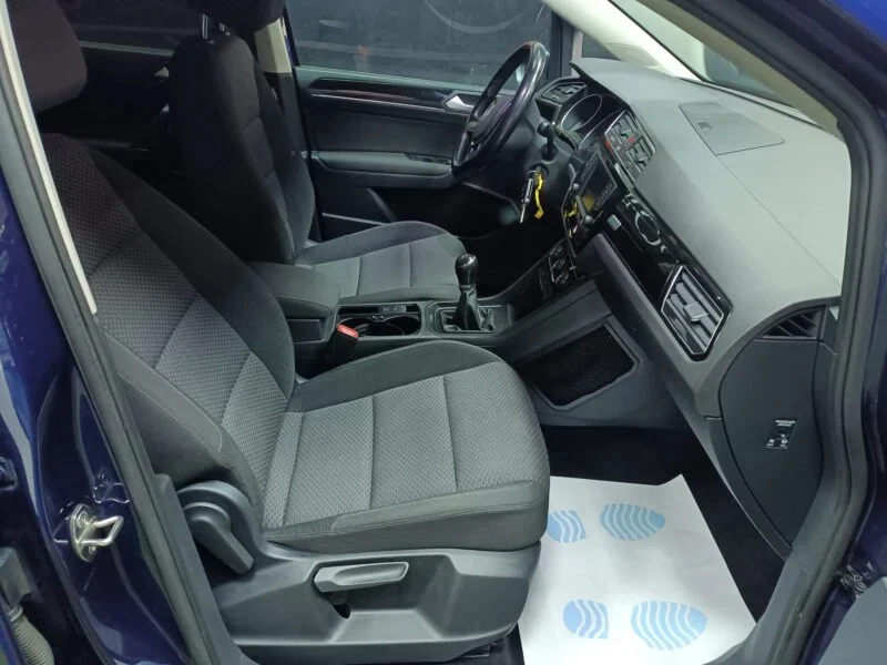 VOLKSWAGEN Touran 2.0 tdi