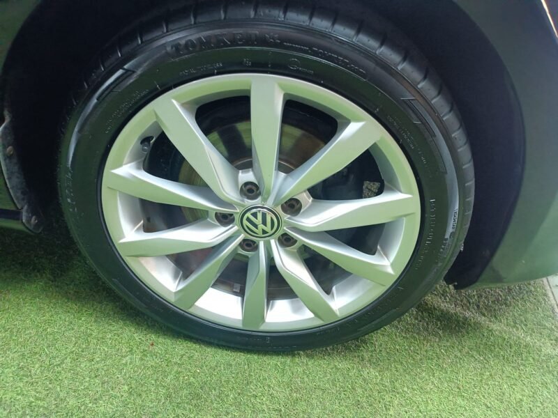 VOLKSWAGEN GOLF 7 2.0 tdi