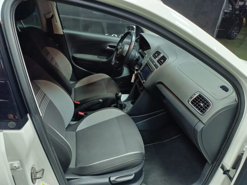 VOLKSWAGEN POLO 1.2 TDI