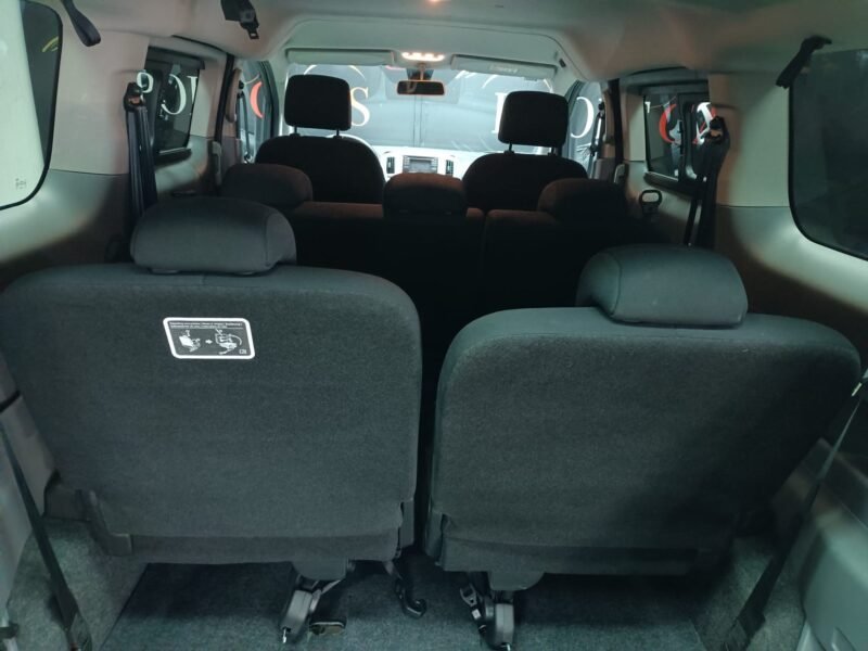 NISSAN NV200 EVALIA 7 PLAZAS