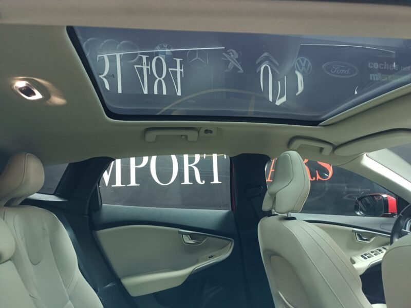 VOLVO V40 2.0 AUTOMATICO