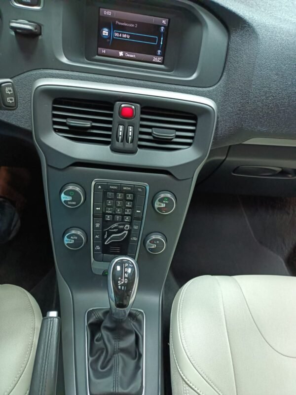 VOLVO V40 2.0 AUTOMATICO