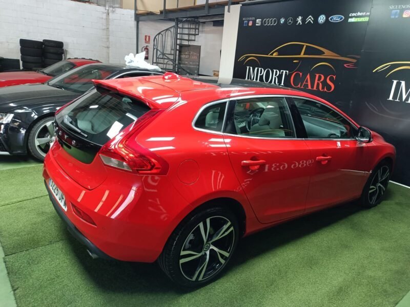 VOLVO V40 2.0 AUTOMATICO