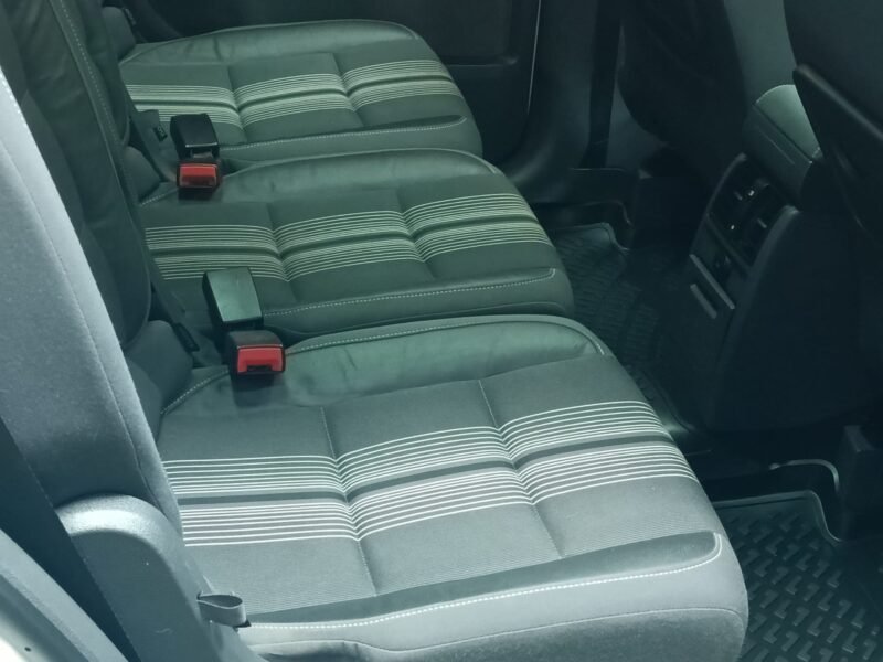 VOLKSWAGEN Touran 2.0 tdi