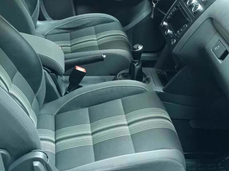 VOLKSWAGEN Touran 2.0 tdi