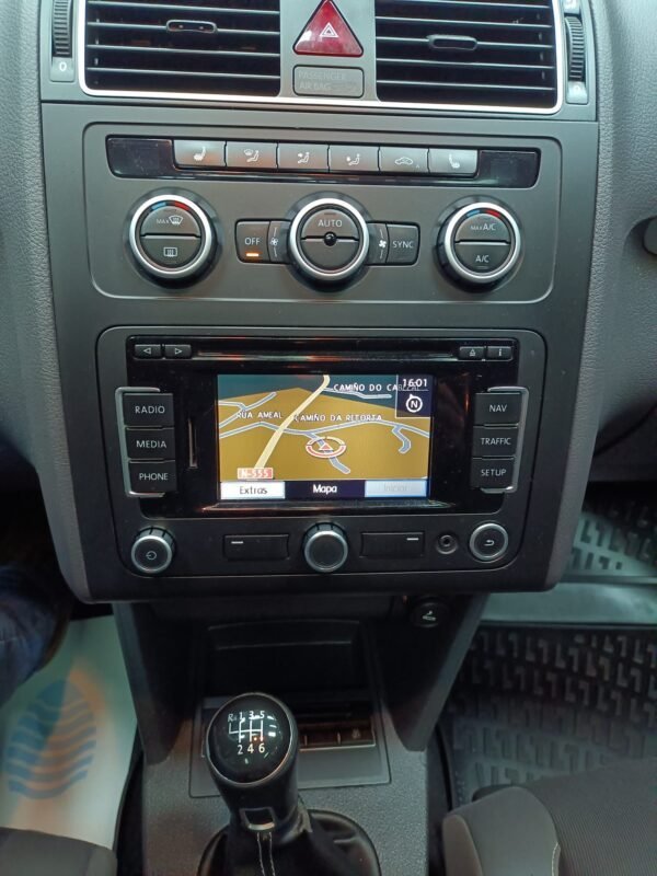 VOLKSWAGEN Touran 2.0 tdi