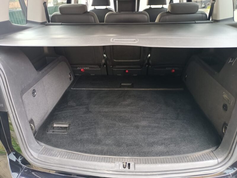 VOLKSWAGEN Touran 2.0 tdi