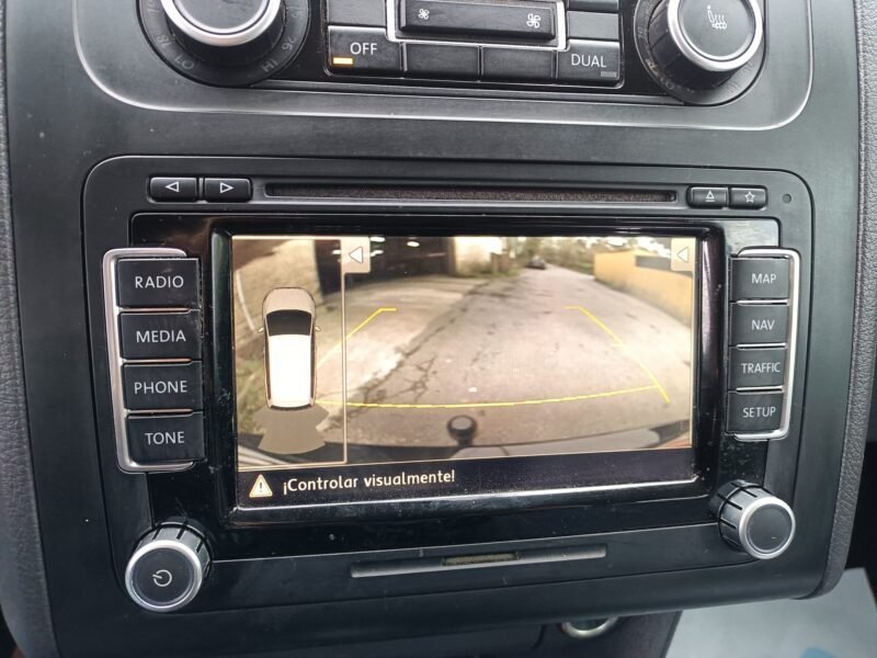 VOLKSWAGEN Touran 2.0 tdi