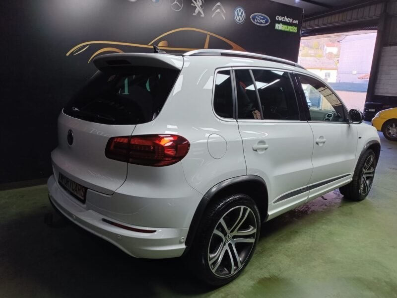 VOLKSWAGEN Tiguan CITYSCAPE