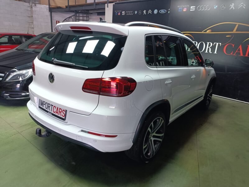 VOLKSWAGEN Tiguan CITYSCAPE