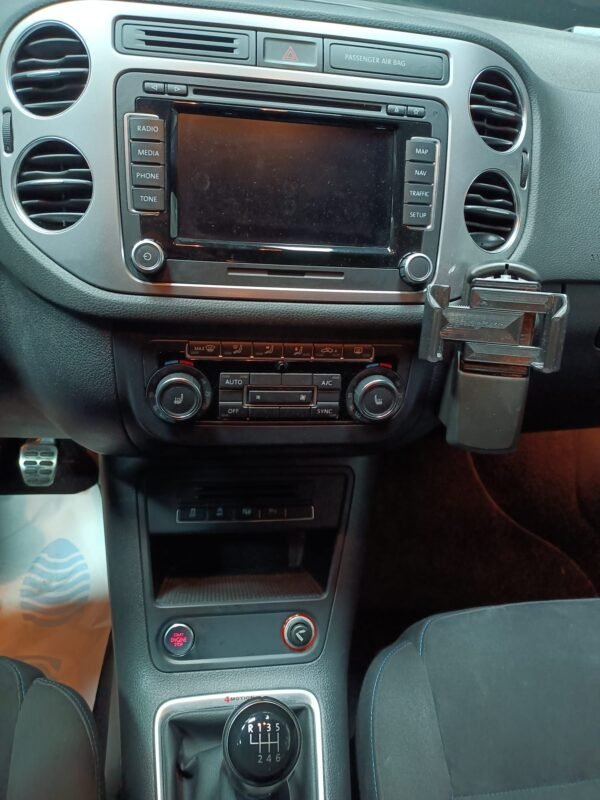 VOLKSWAGEN Tiguan CITYSCAPE